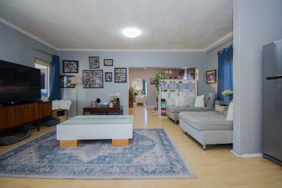 4 Bedroom Property for Sale in Parel Vallei Western Cape